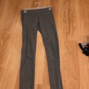 gray leggings